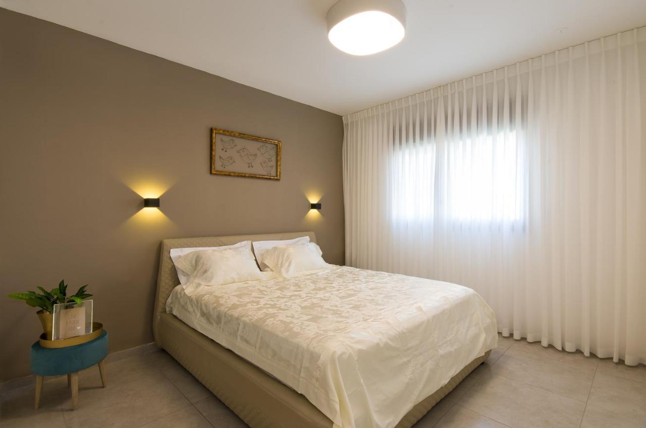 Maorissimo Boutique Apartment Acre Extérieur photo